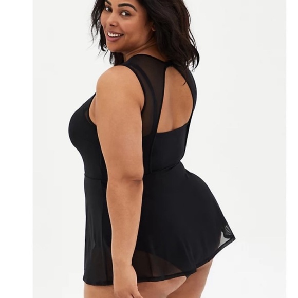 Torrid Size 2 D/DD Mesh Overlay Bathing Suit - Picture 3 of 7